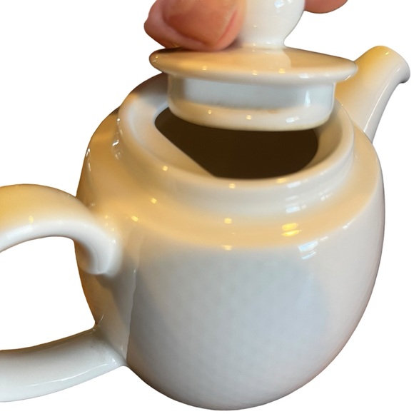 Tea|Coffee Pot Villeroy& Boch “EASY” 0146 Personal Size White Porcelain - Picture 2 of 9
